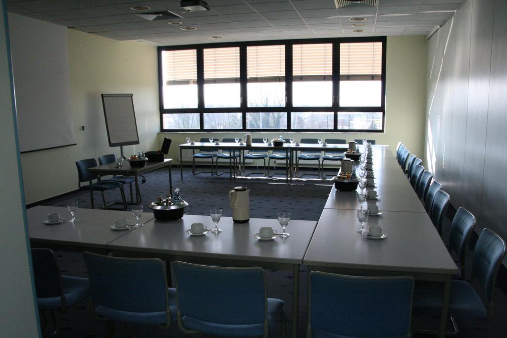 Rtb-Hotel - Sportschule Bergisch Gladbach Dış mekan fotoğraf