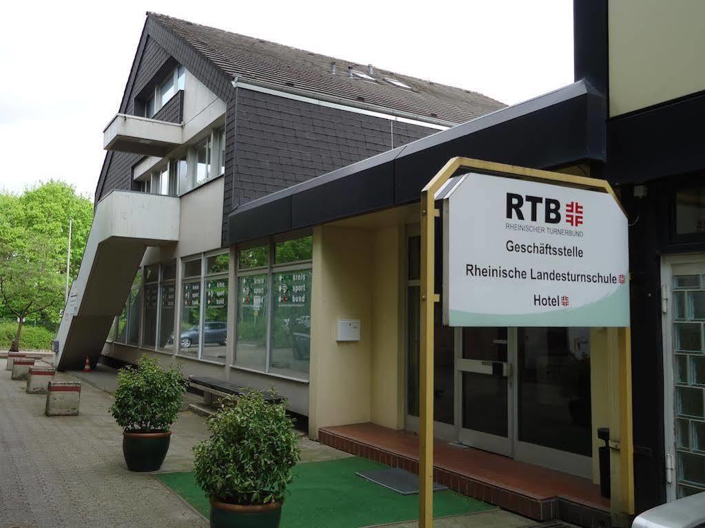 Rtb-Hotel - Sportschule Bergisch Gladbach Dış mekan fotoğraf